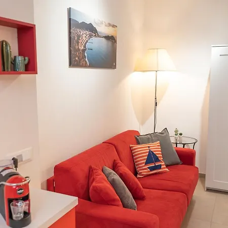 069 - Casa Tramonto, In Centro, 450metri Da Mare *