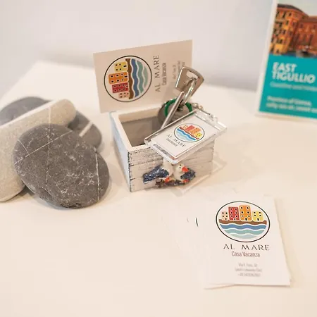 069 - Casa Tramonto, In Centro, 450metri Da Mare * Sestri Levante